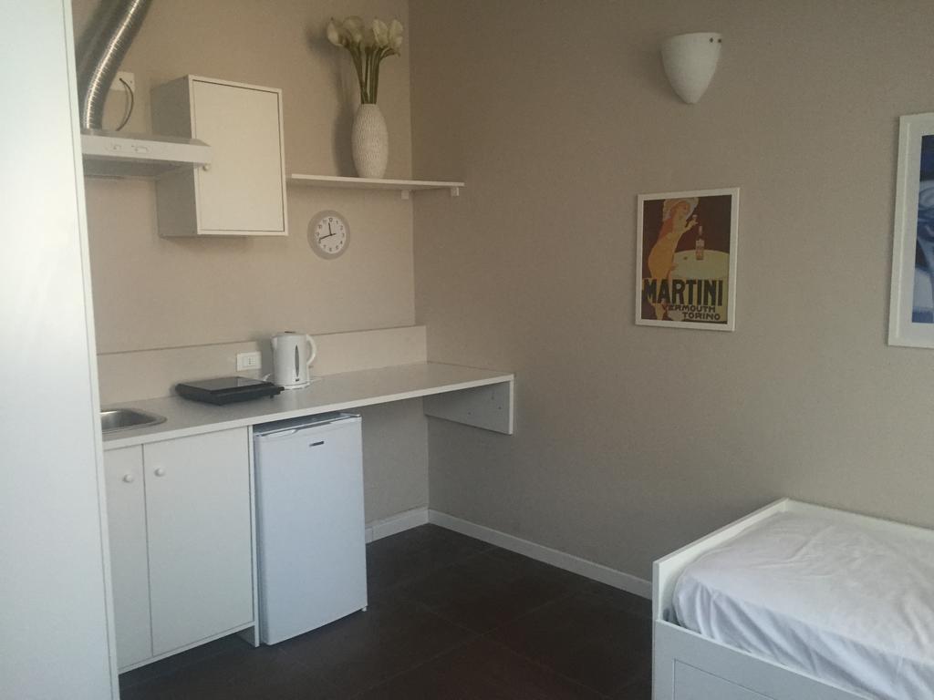B&B Leonardo Rho Εξωτερικό φωτογραφία