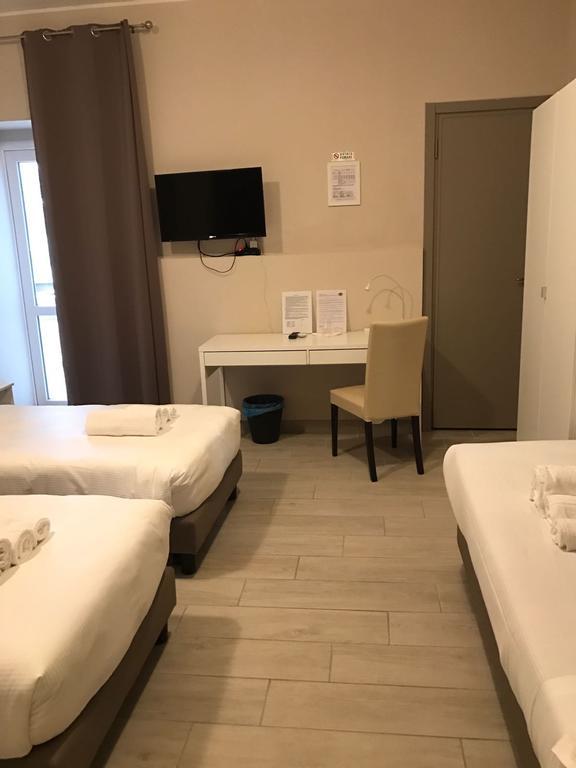 B&B Leonardo Rho Εξωτερικό φωτογραφία